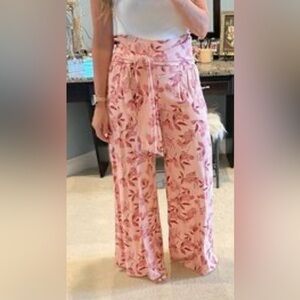 -Sincerely Jules Belted Extreme Wide Leg Pants Pink Floral Women’s Size Small